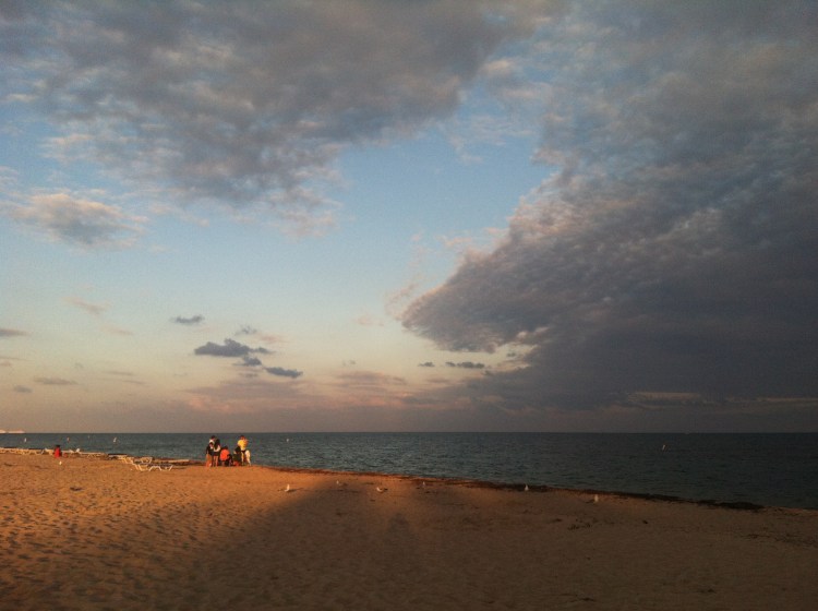 Between day and night